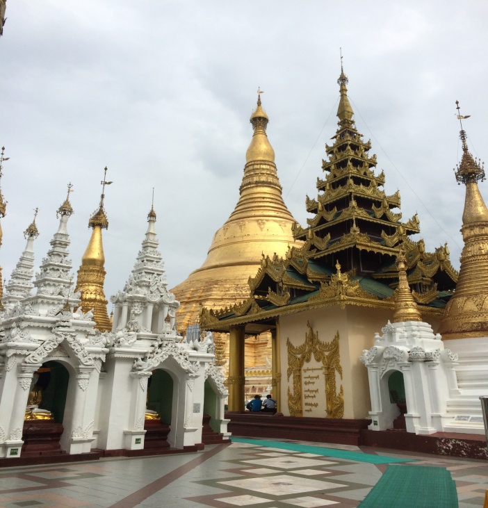 Shwedagon-Pagode in Yangon