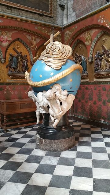 StBavo Statue Gent