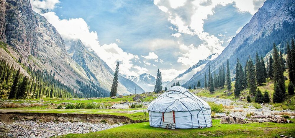 Lernidee Erlebnisreisen - Kirgistan – Das Land der Bergriesen und Nomaden Um den Issyk-Kul-See und zu den Bergen des Tien-Shan (2025)