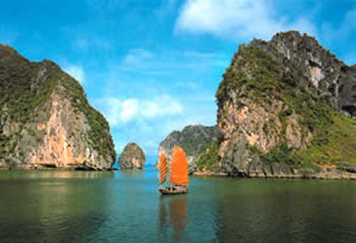 B&T Touristik - VIETNAM - Naturwunder, Paläste und Pagoden 2025