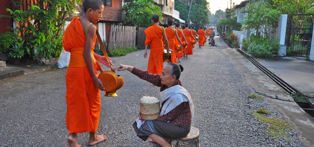 Lernidee Erlebnisreisen - Unbekanntes Herzstück — Auf dem Mekong durch die Mitte von Laos Flussabwärts: Luang Prabang – Vientiane (6-tägige Flusskreuzfahrt)