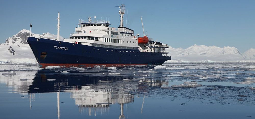 Lernidee Erlebnisreisen - Von Südost-Grönland nach Island Eisberge, Nordlicht und Wale (2025)