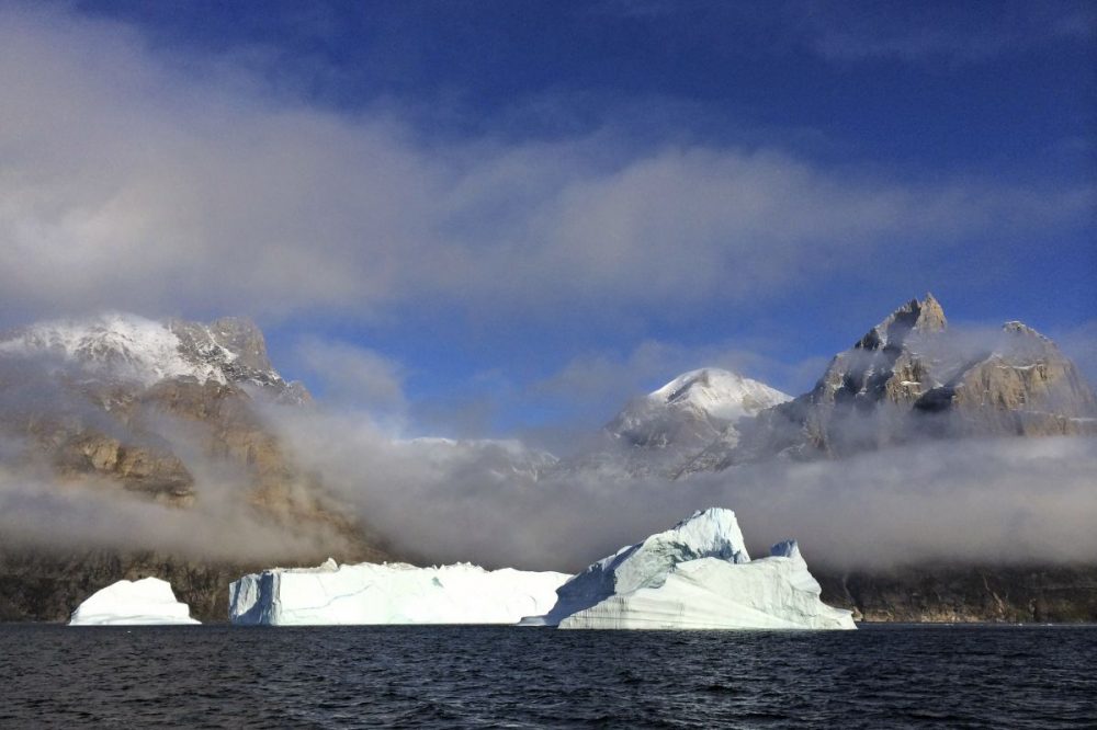 DIAMIR Erlebnisreisen - Grönland - Scoresby-Sund: Eisberge und Nordlichter