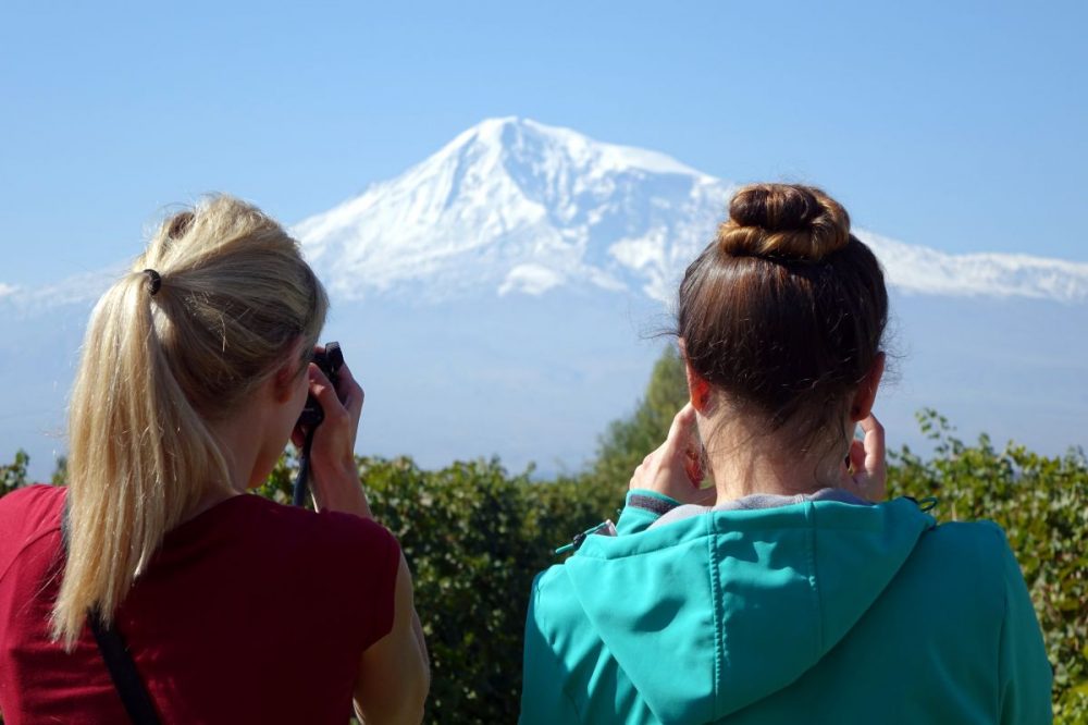 DIAMIR Erlebnisreisen - Armenien - Das Land der Aprikosen zu Fuß entdecken