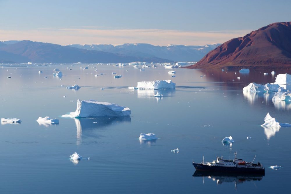 DIAMIR Erlebnisreisen - Spitzbergen • Grönland • Island - Herbstlicher Farbrausch in der Arktis