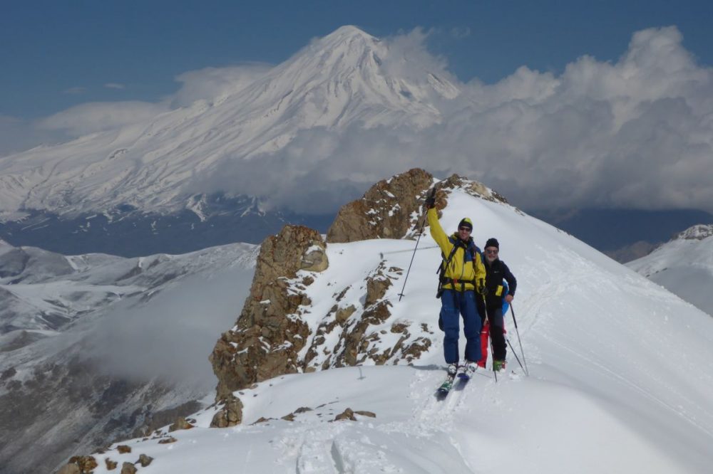 DIAMIR Erlebnisreisen - Iran - Mit Tourenski auf den  Damavand (5610 m)