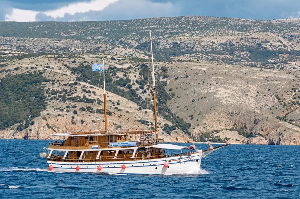 Dertour - Riva Kreuzfahrt ab/bis Trogir