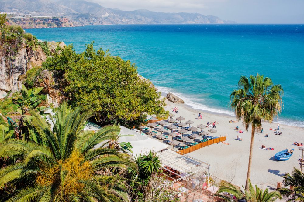 Dertour - Entspannt entdecken: Costa Tropical & ihre goldenen Sch&auml;tze