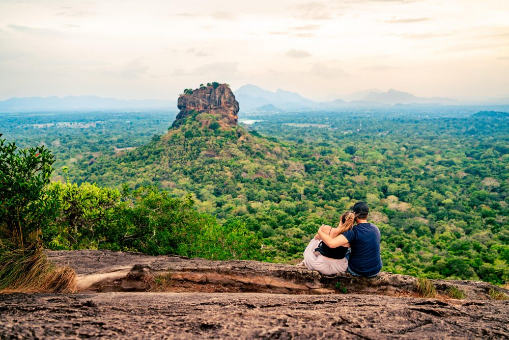 Berge & Meer - Sri Lanka & Malediven - Kultur erleben, Natur bewahren, Stille genie&szlig;en