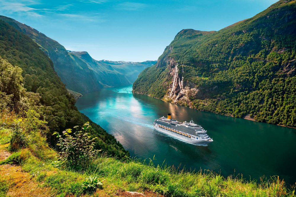 Berge & Meer - Faszination Fjorde - Kreuzfahrt ins Nord-Abenteuer