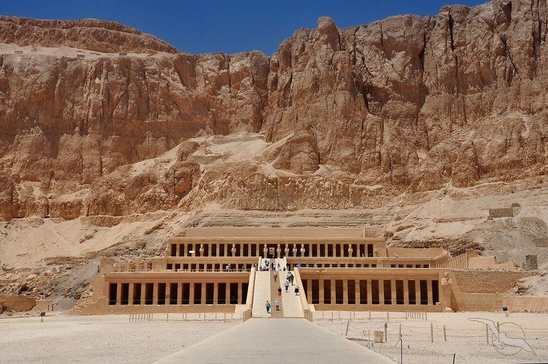 Phoenix Reisen - Nilkreuzfahrt Memnon Steigenberger First-Class Nilschiff & Baden im Baron Palace Sahl Hasheesh