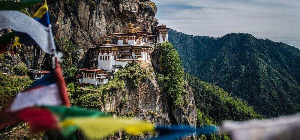 Lernidee Erlebnisreisen - Bhutan &ndash; Land des Donnerdrachens Vor- oder Verl&auml;ngerungsreise zur Schiffsreise Heiliger Ganges (2027)