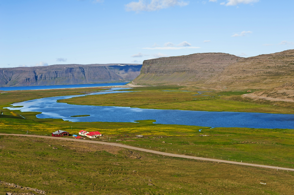Troll Tours - Autorundreise Rund um Island – Küsten, Fjorde, Strände