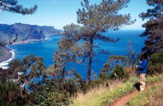 B&T Touristik - PORTUGAL - Madeira - Perle im Atlantik