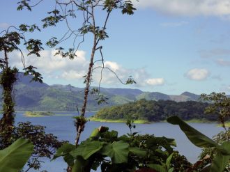 Dertour - Abenteuer zwischen Vulkan und Regenwald