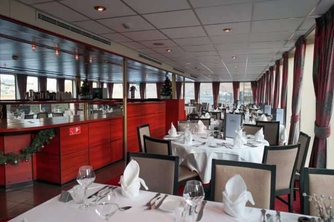 VistaGrace Sundeck-1