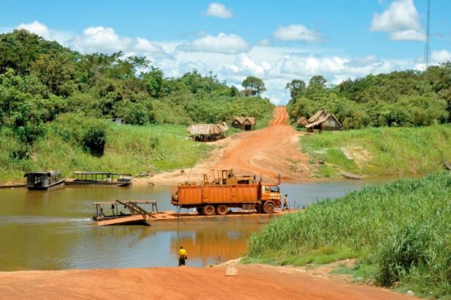 F&auml;hre &uuml;ber den Amazonas