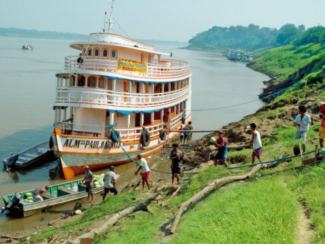 Boot auf dem Amazonas