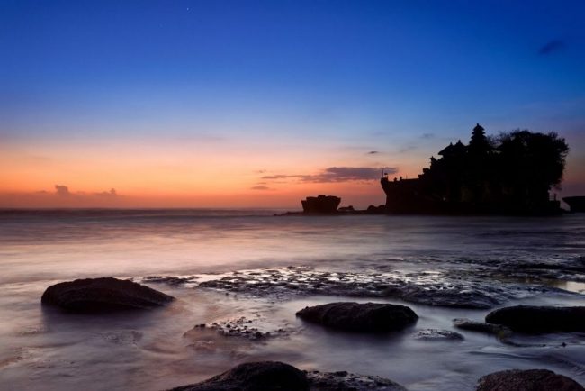 Tanah-Lot-Tempel im Sonnenuntergang
