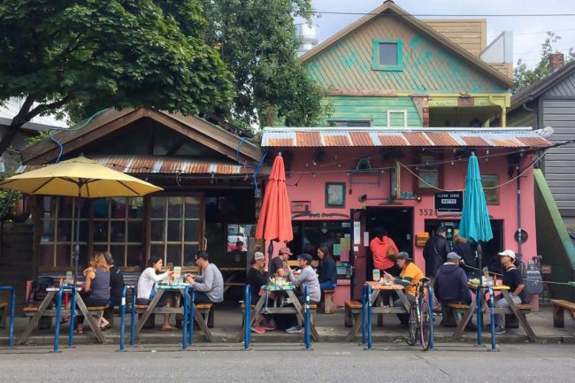 Portland Streetscene, Oregon