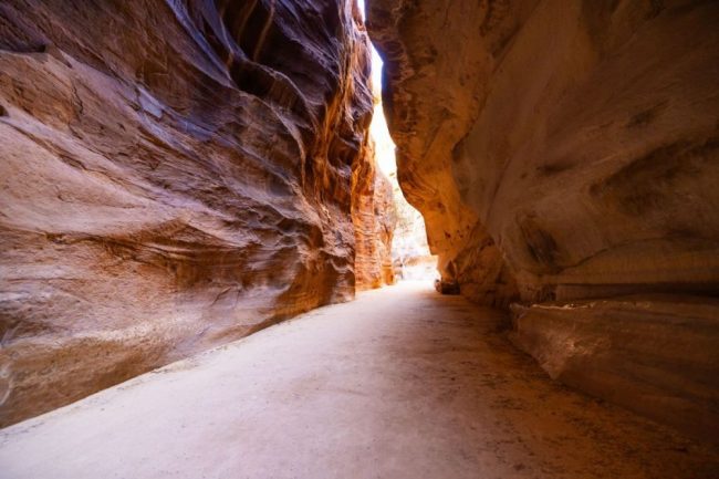 Durch die Schluchten von Petra