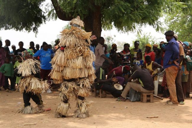 Igala T&auml;nzer in Idah