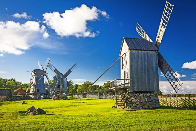 H&ouml;lzerne Windm&uuml;hlen in Angla, Insel Saaremaa