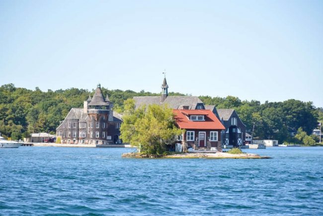 Br&uuml;cke &uuml;ber den Fluss