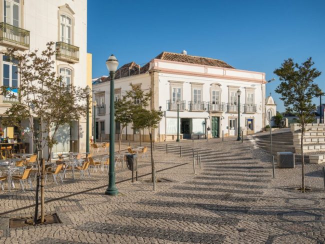 Pra&ccedil;a da Republica, Tavira