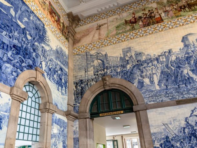 Bahnhofhalle Sao Bento in Porto