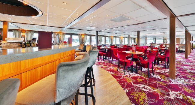 ships_d39e5d00-ff88-11ed-9f19-e9f56ee29b61