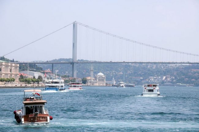 Der Bosporus er&ouml;ffnet wundersch&ouml;ne Perspektiven auf das kulturelle Erbe Istanbuls