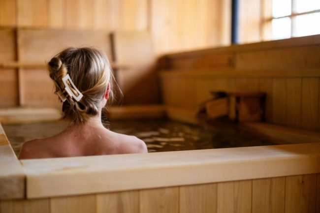 Japanische Badekultur im Onsen in Takayama, Japan