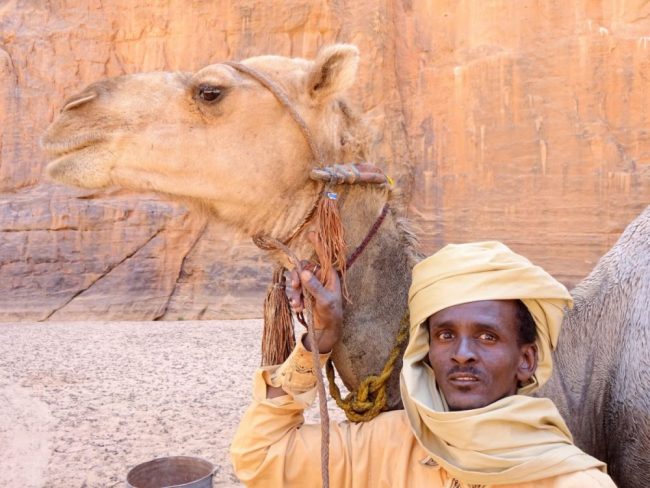 Nomade mit Kamel